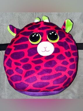Ty Squish-a-Boo 8-inch Gilbert Giraffe - PERFECT CONDITION